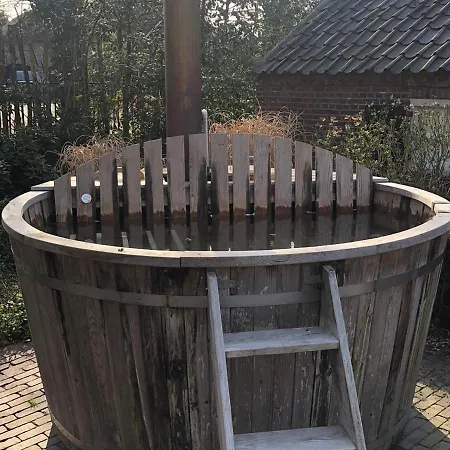 Pipowagen Het Oventje * Зеландия