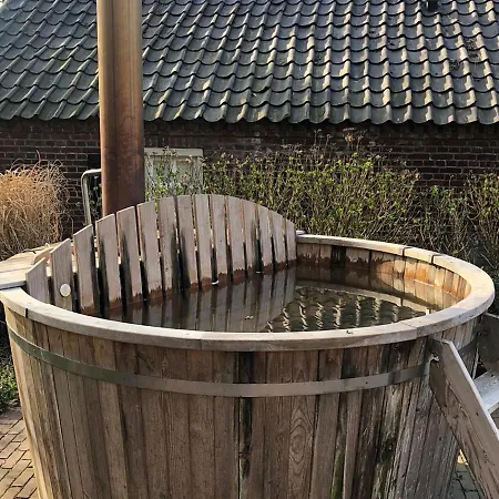 Pipowagen Het Oventje Casa de Férias